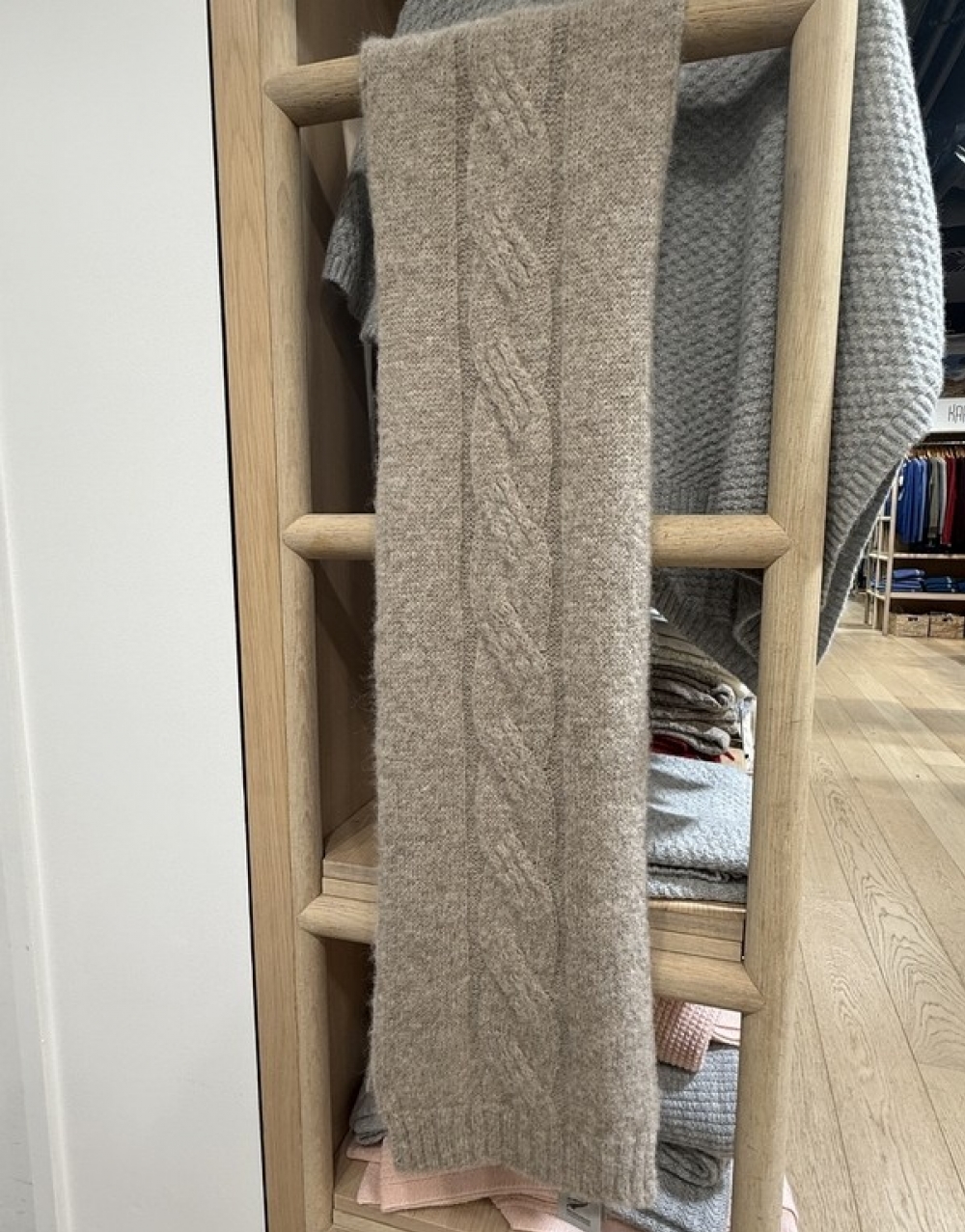 Kapeka 羊驼毛麻花围巾（3色可选）