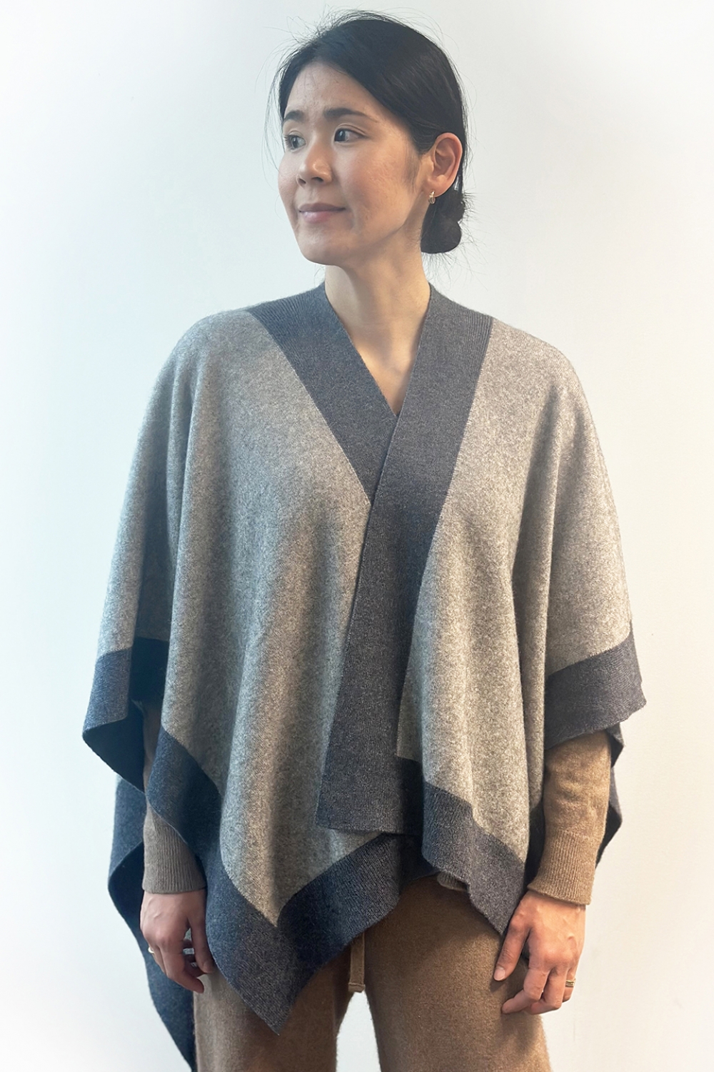 【KAPEKA买四赠一可混搭】 Kapeka MSilk 丝绸开衫披肩