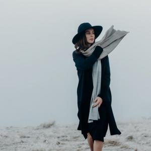 【KAPEKA买四赠一可混搭】 Kapeka【3色可选】美丽奴羊毛撞色长款外搭毛衣